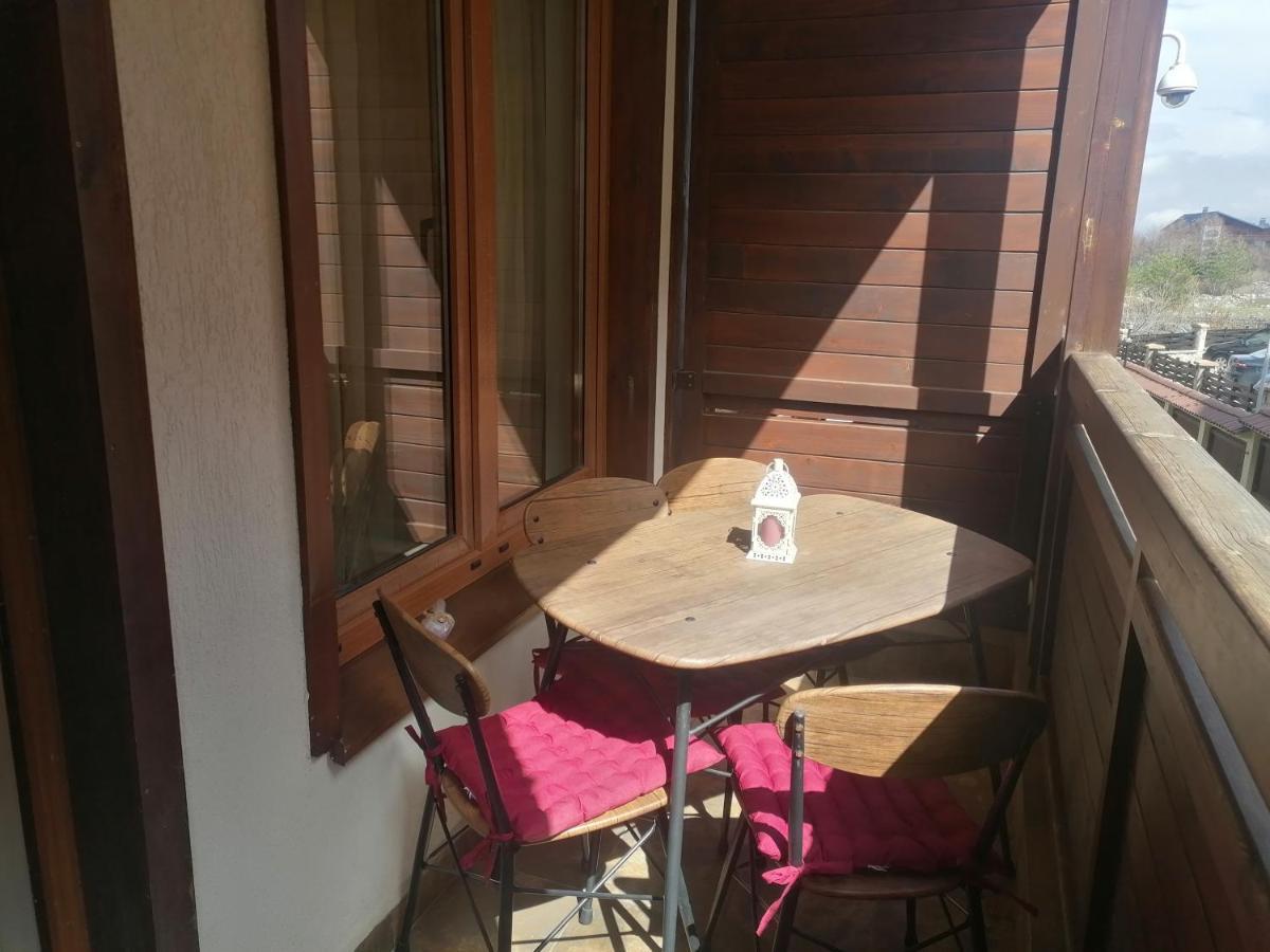 Апартамент За Гости Мая Downtawn Банско Bansko Exterior foto