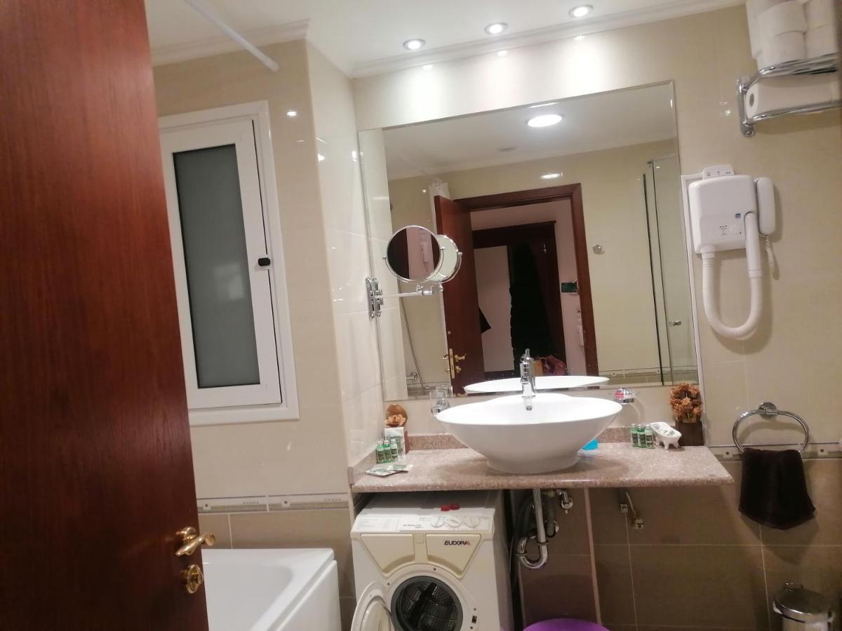 Апартамент За Гости Мая Downtawn Банско Bansko Exterior foto