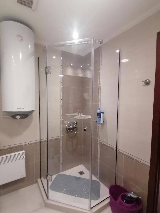 Апартамент За Гости Мая Downtawn Банско Bansko Exterior foto